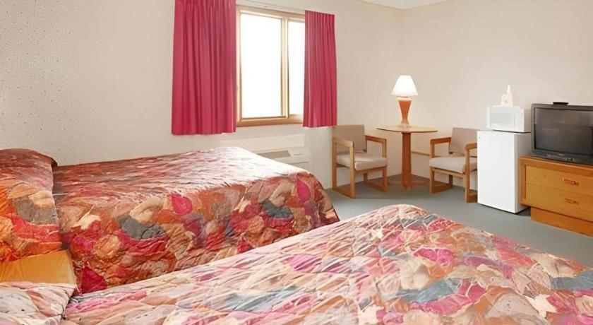 Econo Lodge Cuba I-86 Eksteriør billede