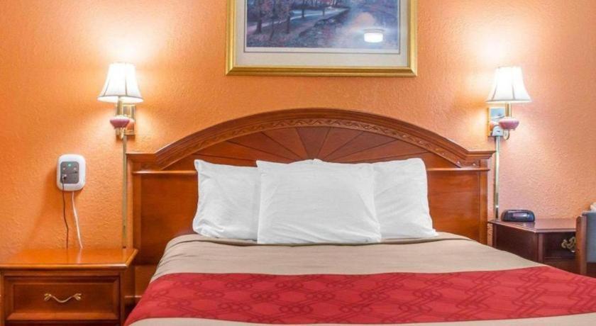 Econo Lodge Cuba I-86 Eksteriør billede